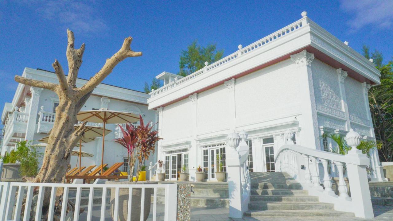Gili Beachfront Suites Gili Trawangan Dış mekan fotoğraf